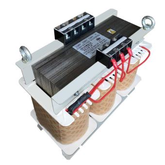 Biến áp Trần 3 pha tự ngẫu Fushin 380V/220V/200V - 15KVA Dây đồng